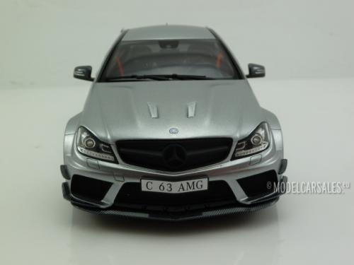 Mercedes-benz C63 AMG Coupe